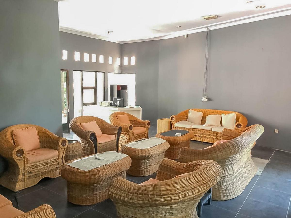 Taman Wisata Siwalk Cottage Syariah Cirebon Exteriör bild