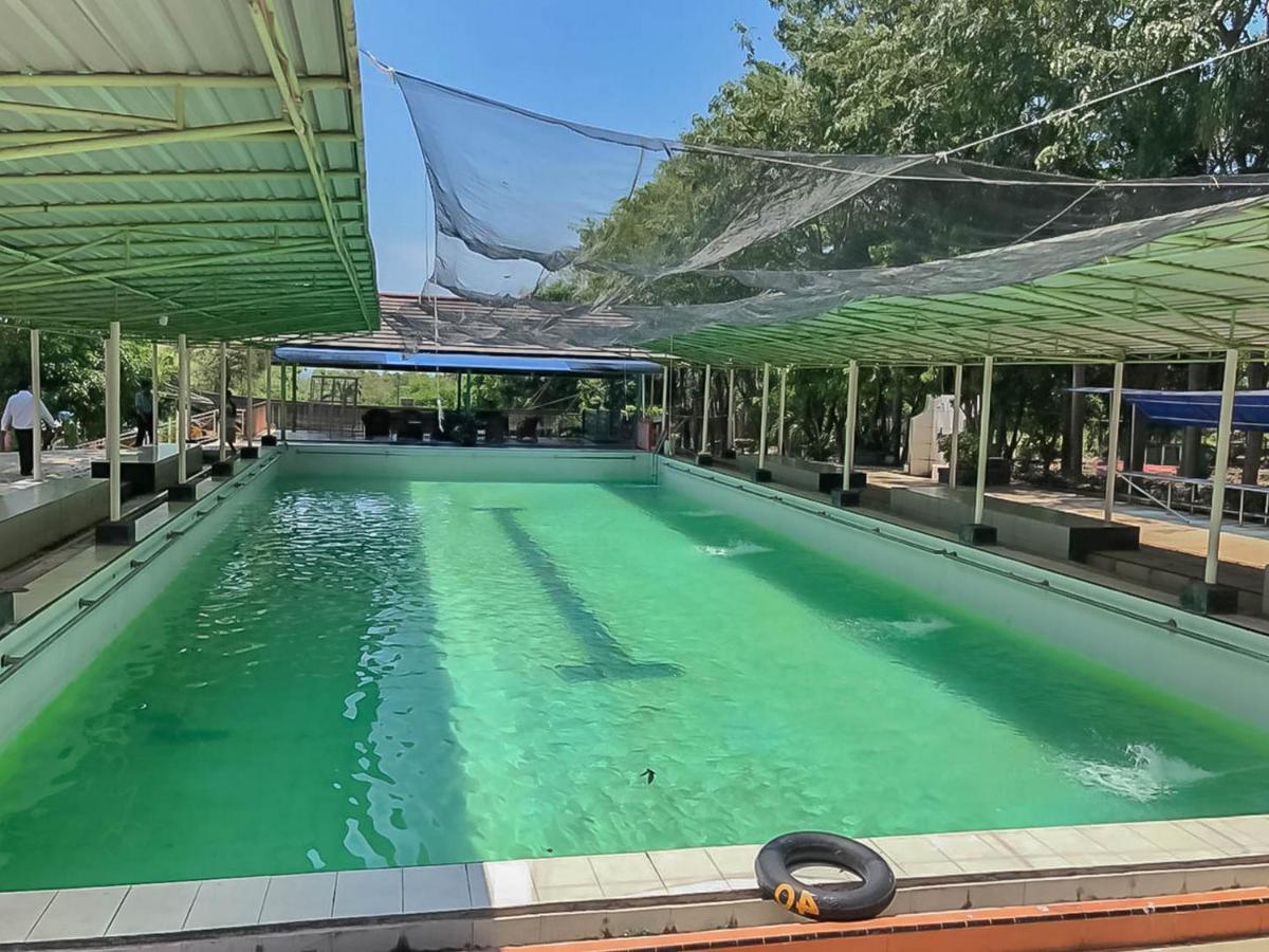 Taman Wisata Siwalk Cottage Syariah Cirebon Exteriör bild