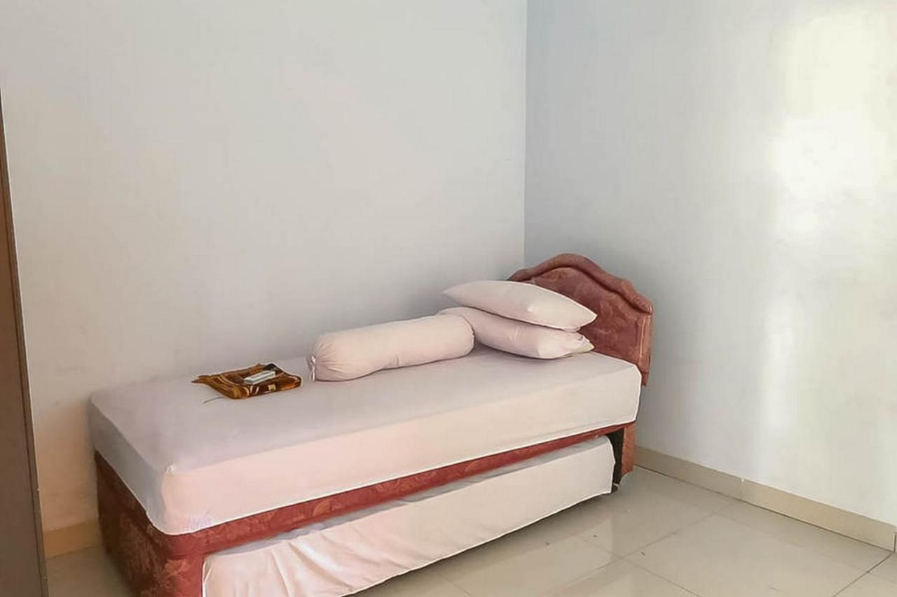 Taman Wisata Siwalk Cottage Syariah Cirebon Exteriör bild